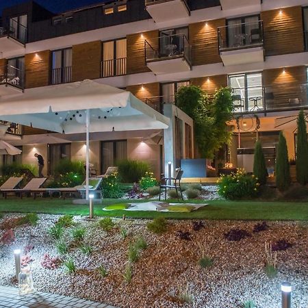 Hotel Uniejow Exterior photo